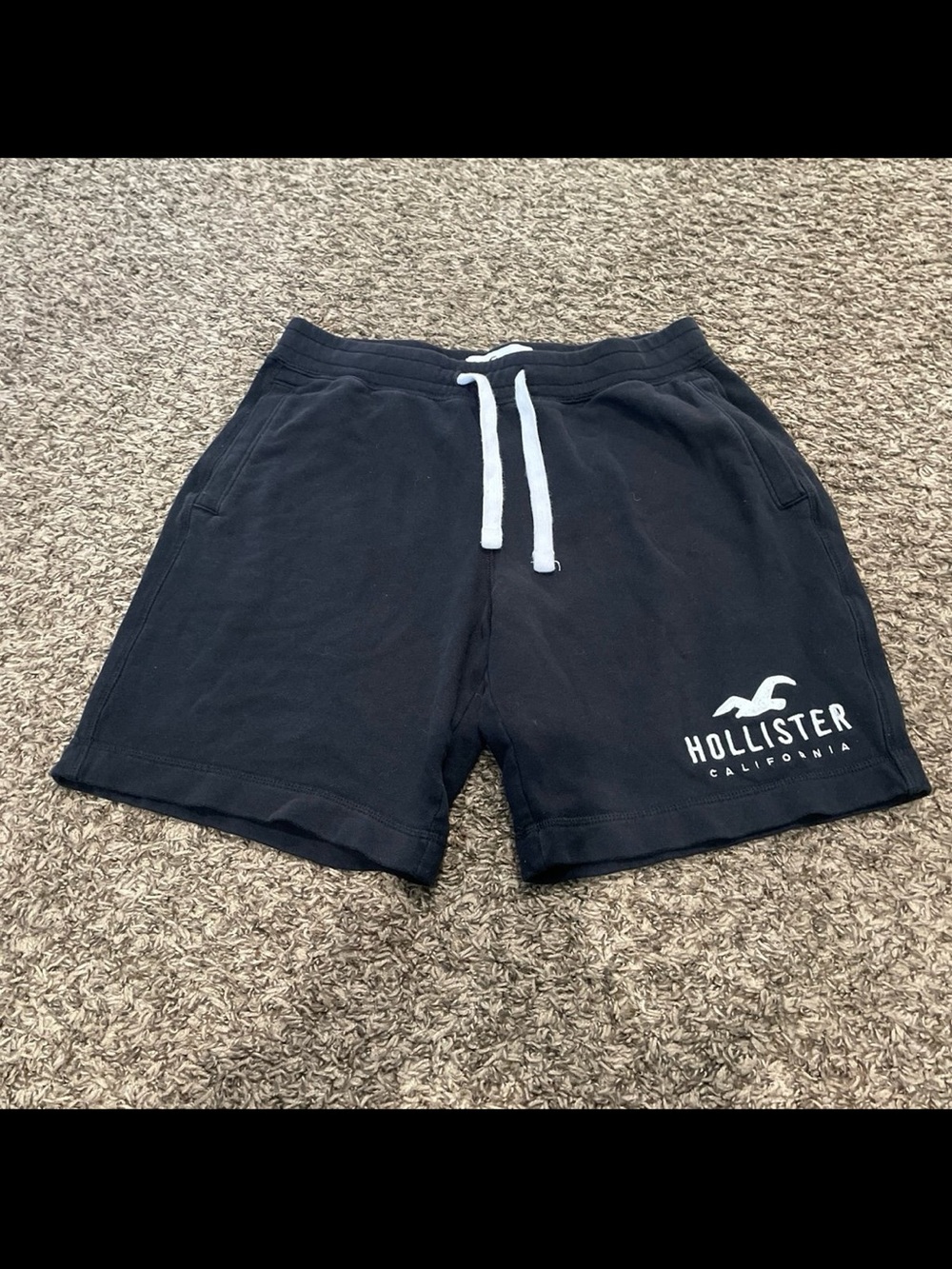 Hollister, black fleece logo sweat shorts, medium